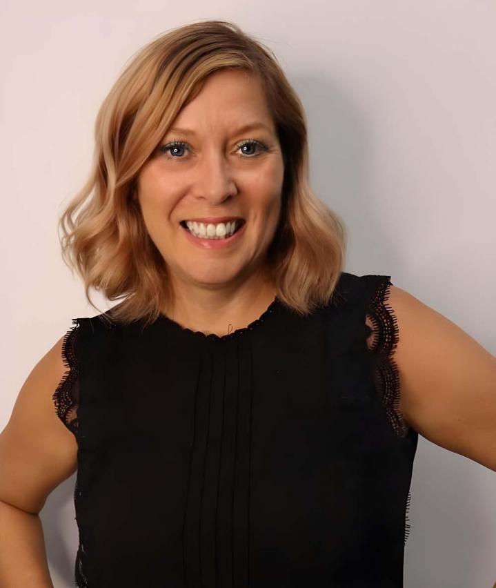 Styliste, coloriste, propriétaire